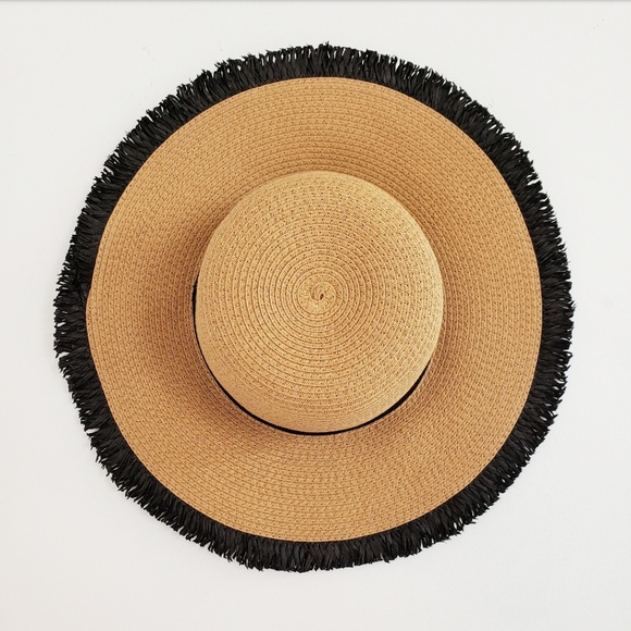 Accessories - SALE! NWOT STRAW BROWN HAT WITH BLACK FRINGES